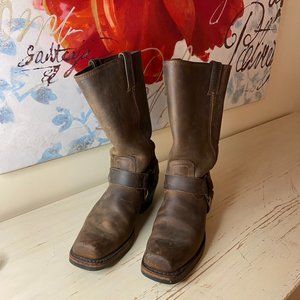 Frye Short Brown Boots